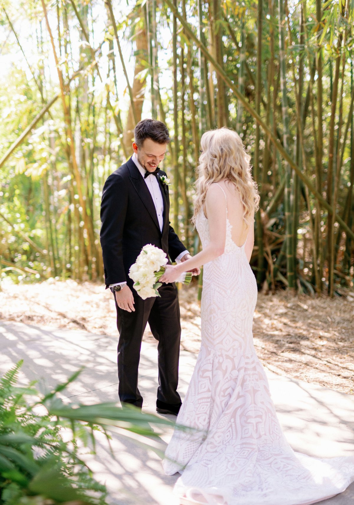 A White Modern Romantic Sarasota Wedding via TheELD.com