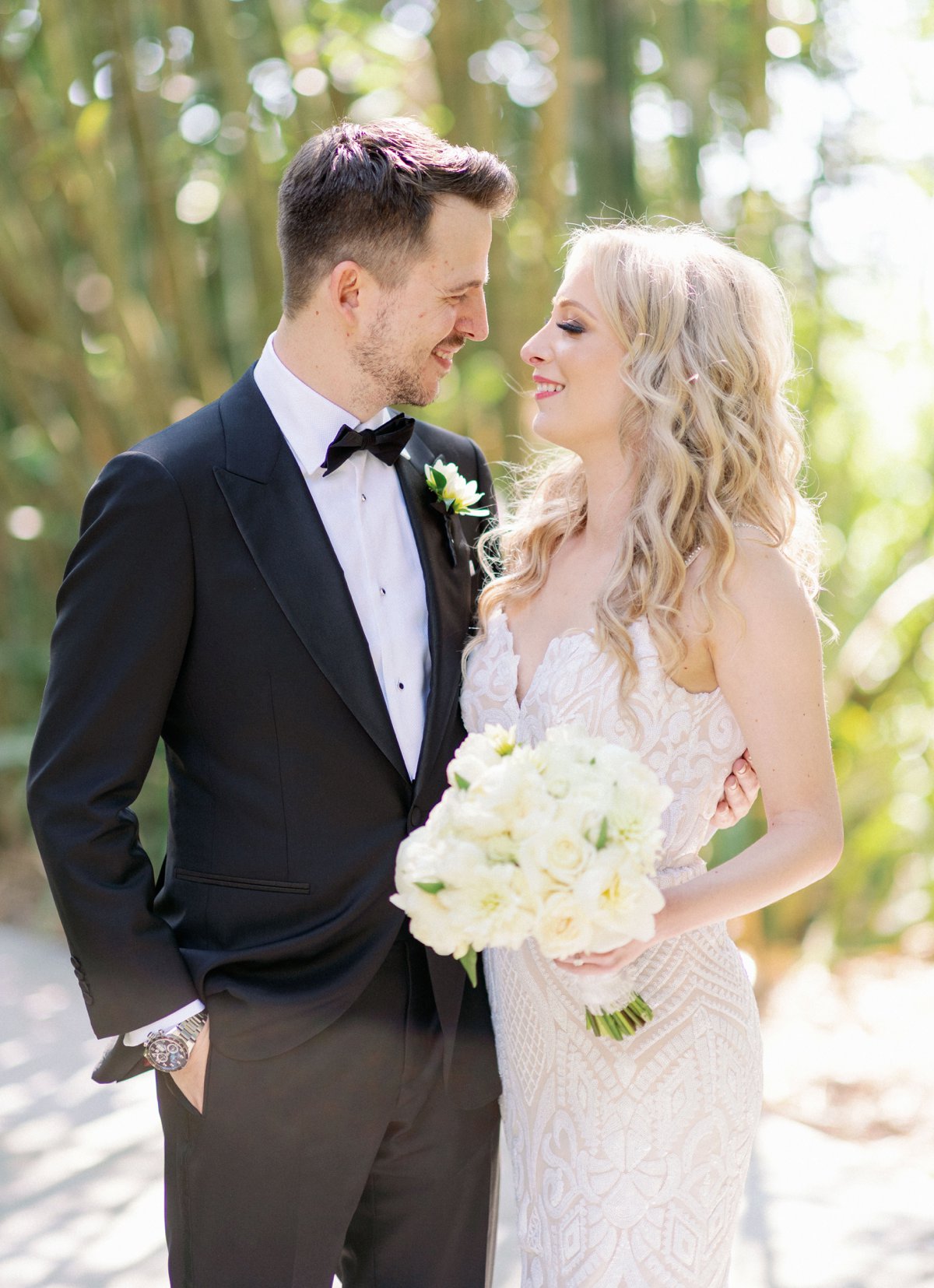 A White Modern Romantic Sarasota Wedding via TheELD.com