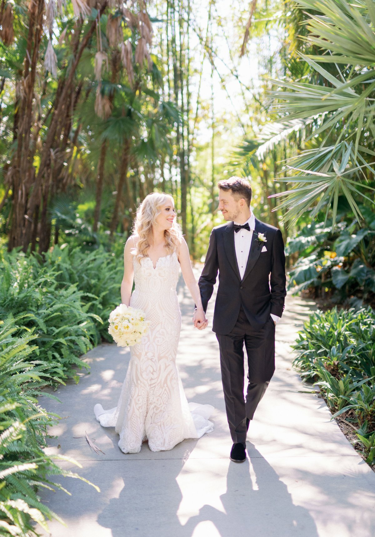 A White Modern Romantic Sarasota Wedding via TheELD.com