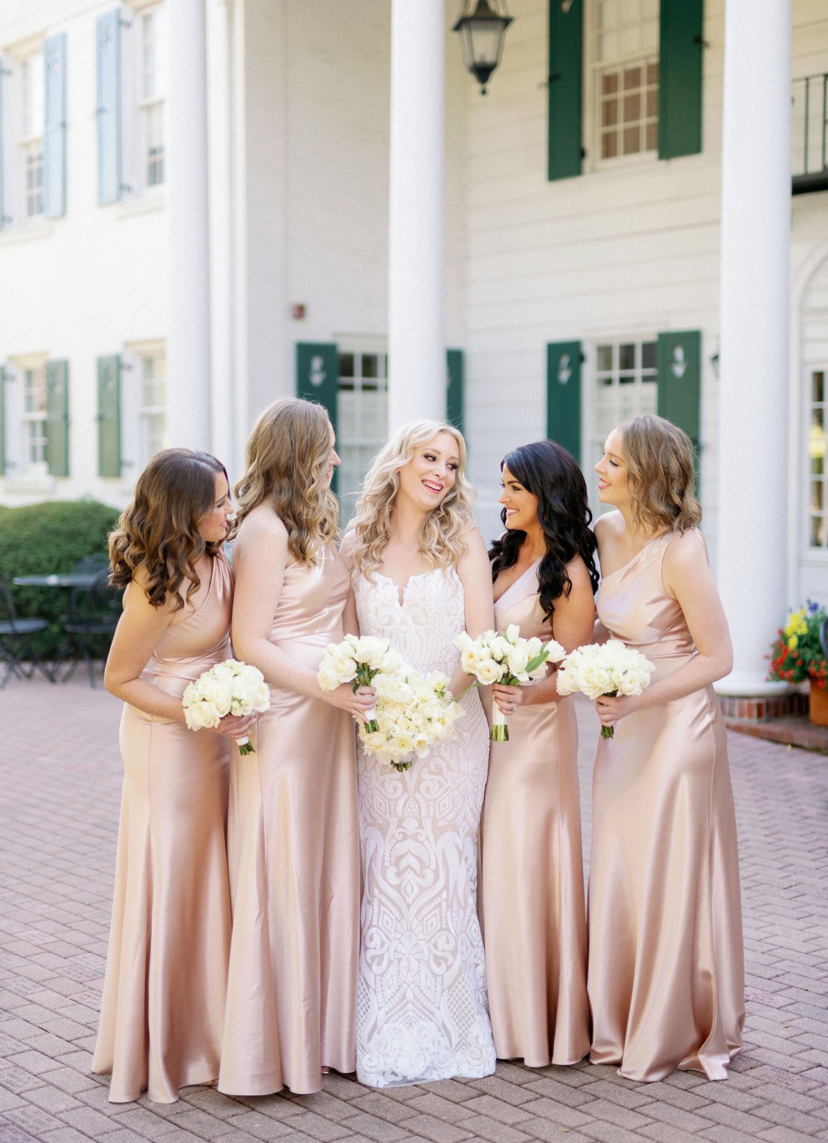 A White Modern Romantic Sarasota Wedding via TheELD.com