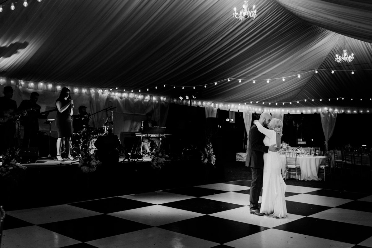 An Elegant Tented Wedding At TPC Sawgrass via TheELD.com