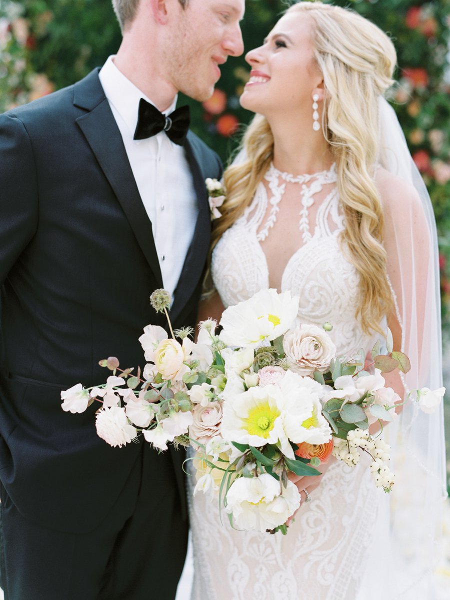 An Elegant Floral Filled Florida Wedding via TheELD.com