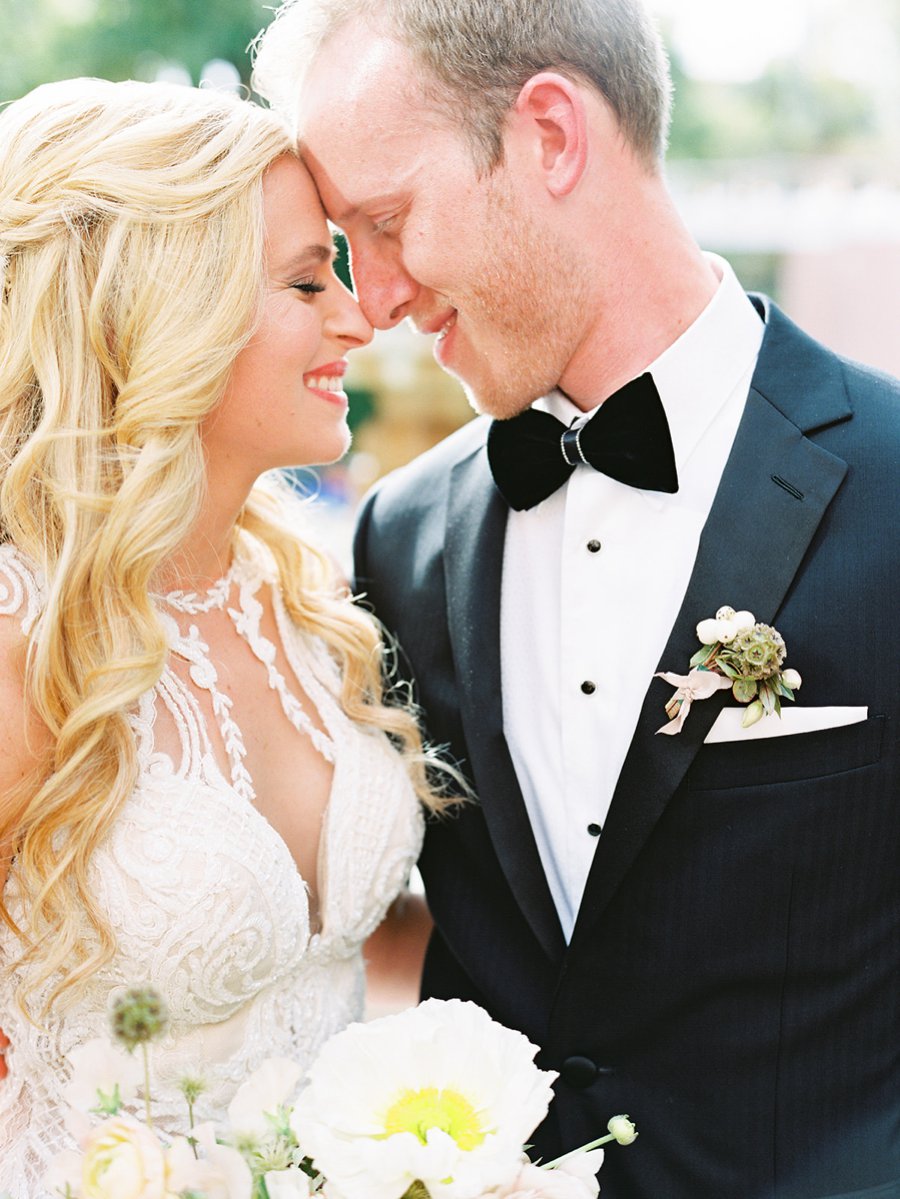 An Elegant Floral Filled Florida Wedding via TheELD.com