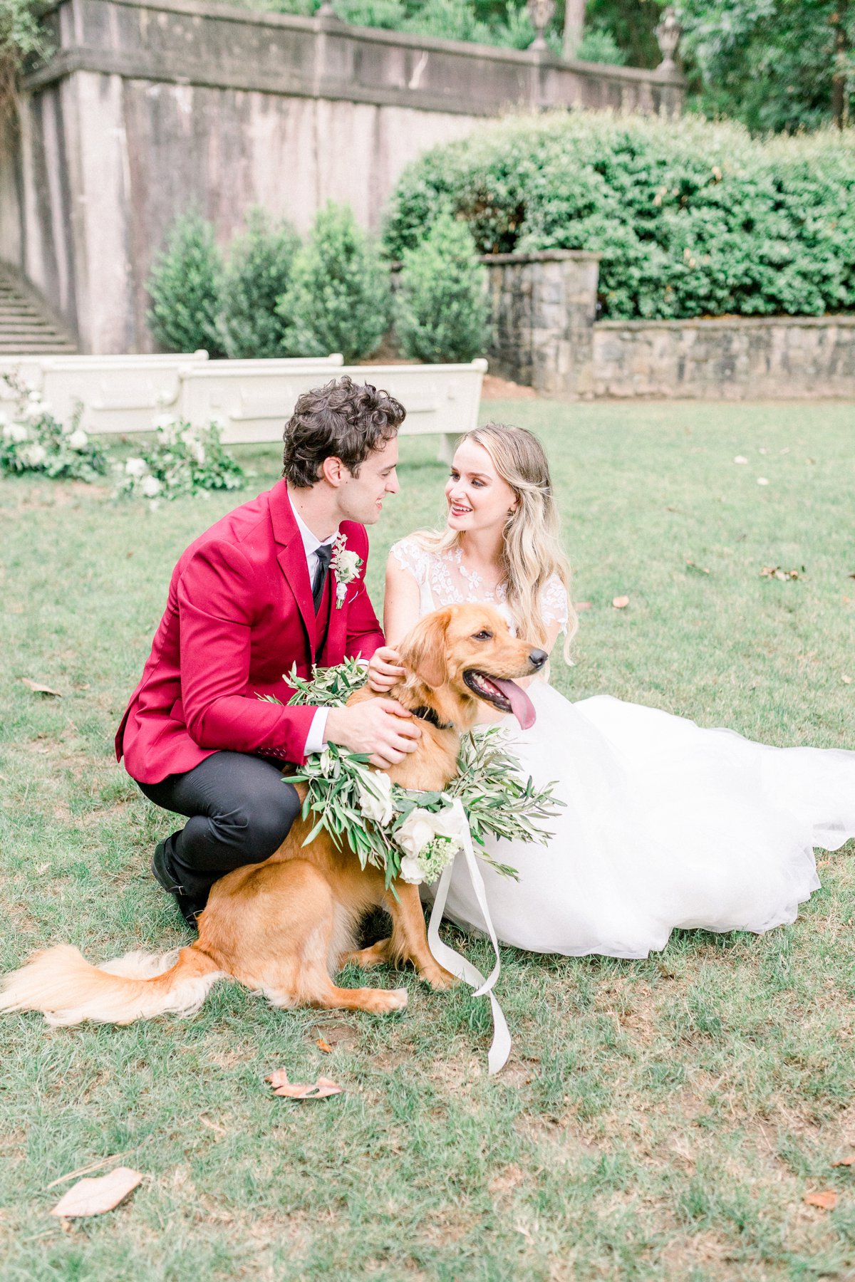 Vintage Elegant Red Wedding Ideas via TheELD.com