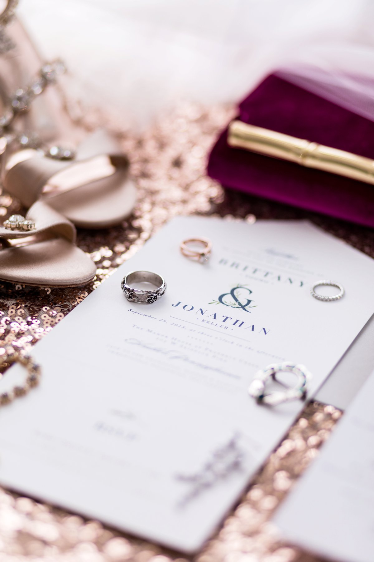 Fun & Elegant Pennsylvania Wedding via TheELD.com