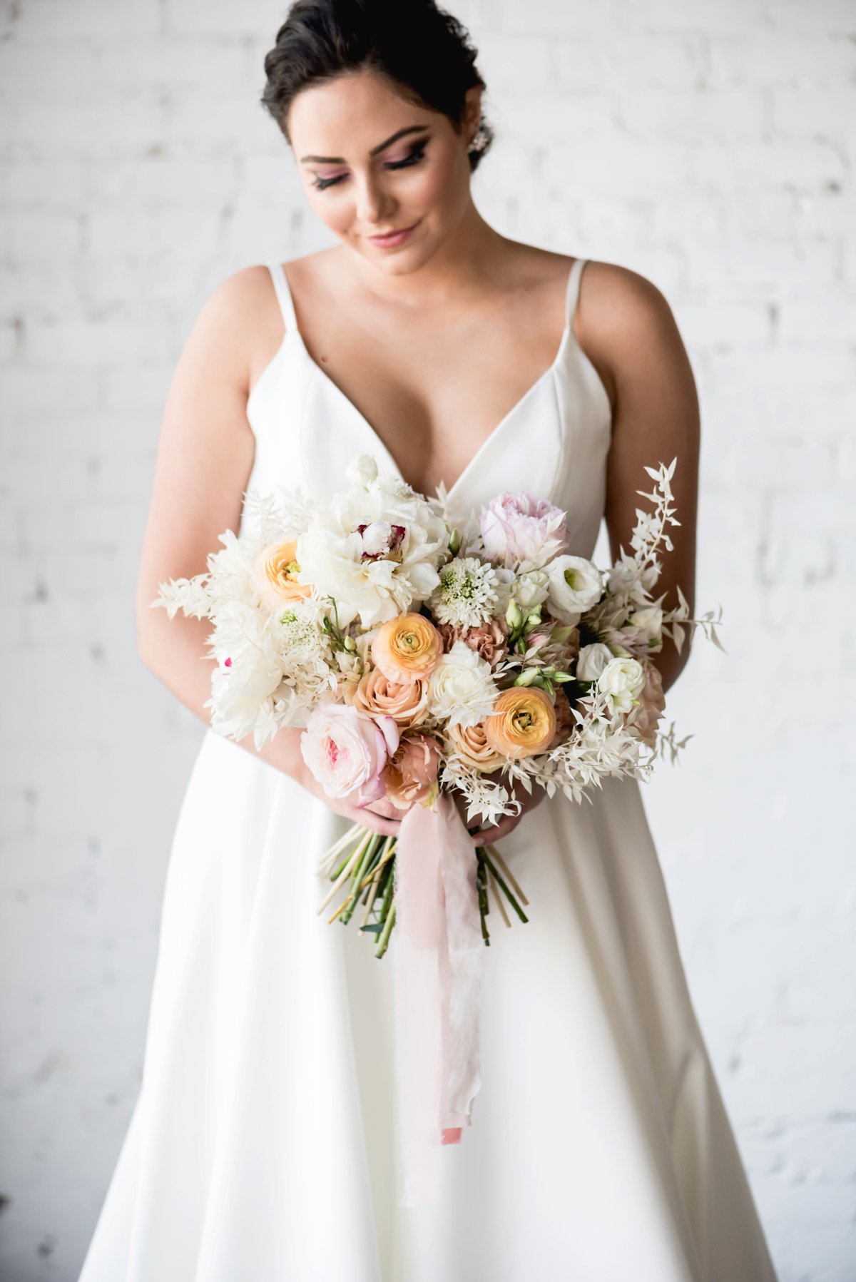 Modern Elegant Blush and Gold Wedding Ideas | Every Last Detail