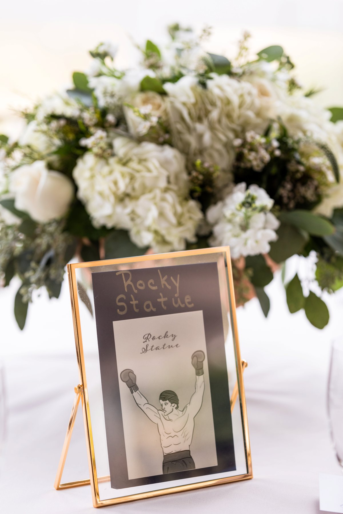 Fun & Elegant Pennsylvania Wedding via TheELD.com