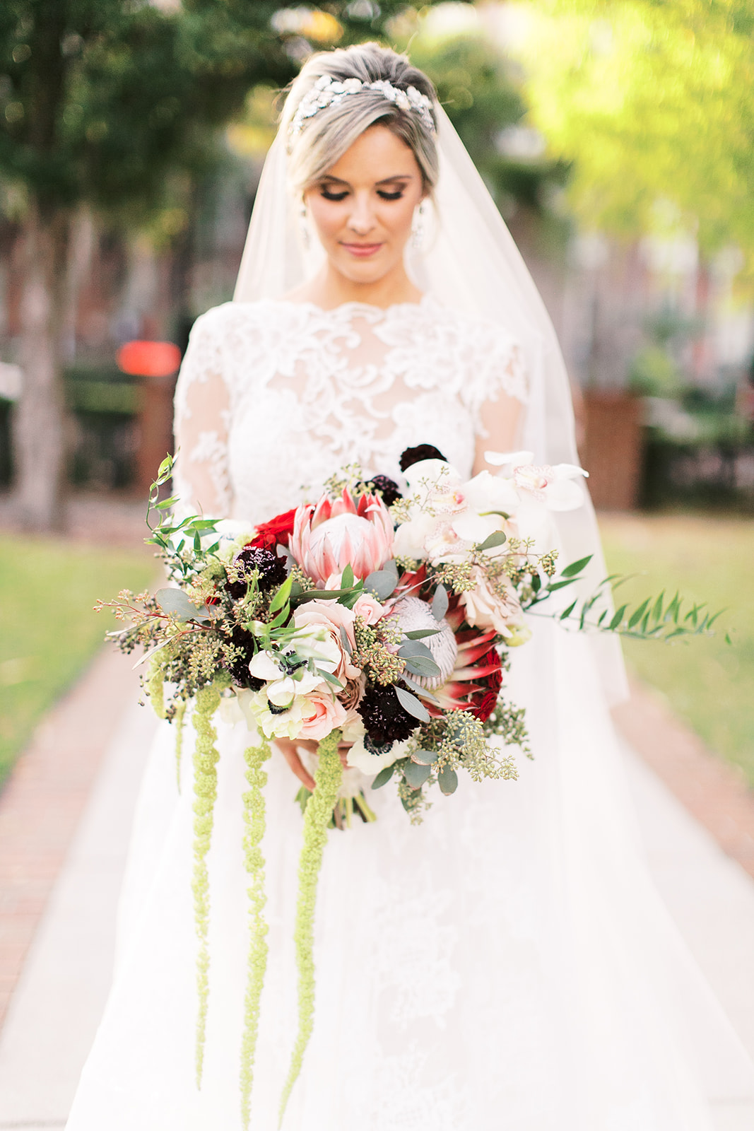 Glamorous Blush & Red Tampa Wedding via TheELD.com