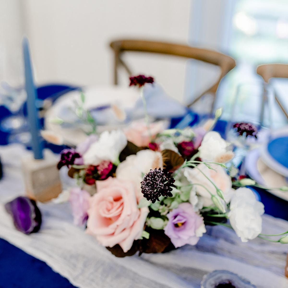 Pantone Classic Blue, Classic Blue Wedding, Pantone 2020 Wedding Decor