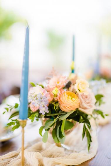 A Colorful Outdoor North Carolina Wedding via TheELD.com