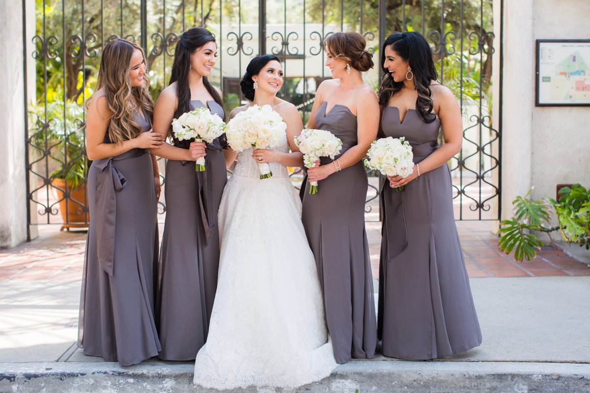 An All White Modern & Elegant Los Angeles Wedding via TheELD.com