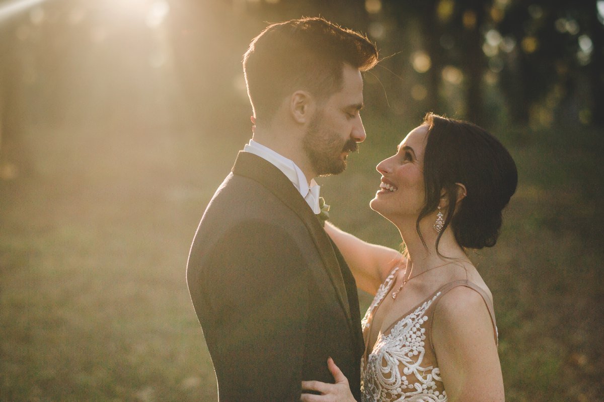 An Organic Riverside Old Florida Wedding via TheELD.com