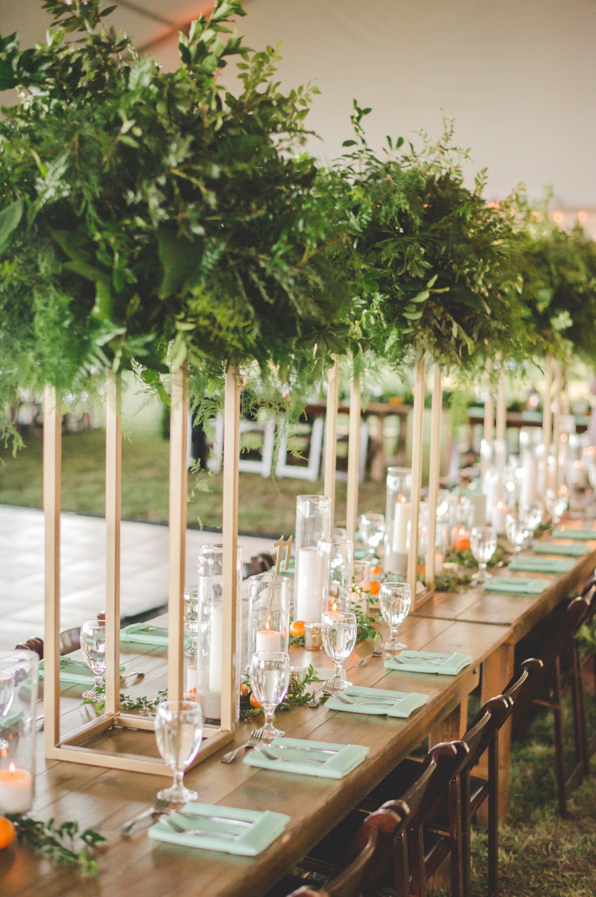 An Organic Riverside Old Florida Wedding via TheELD.com