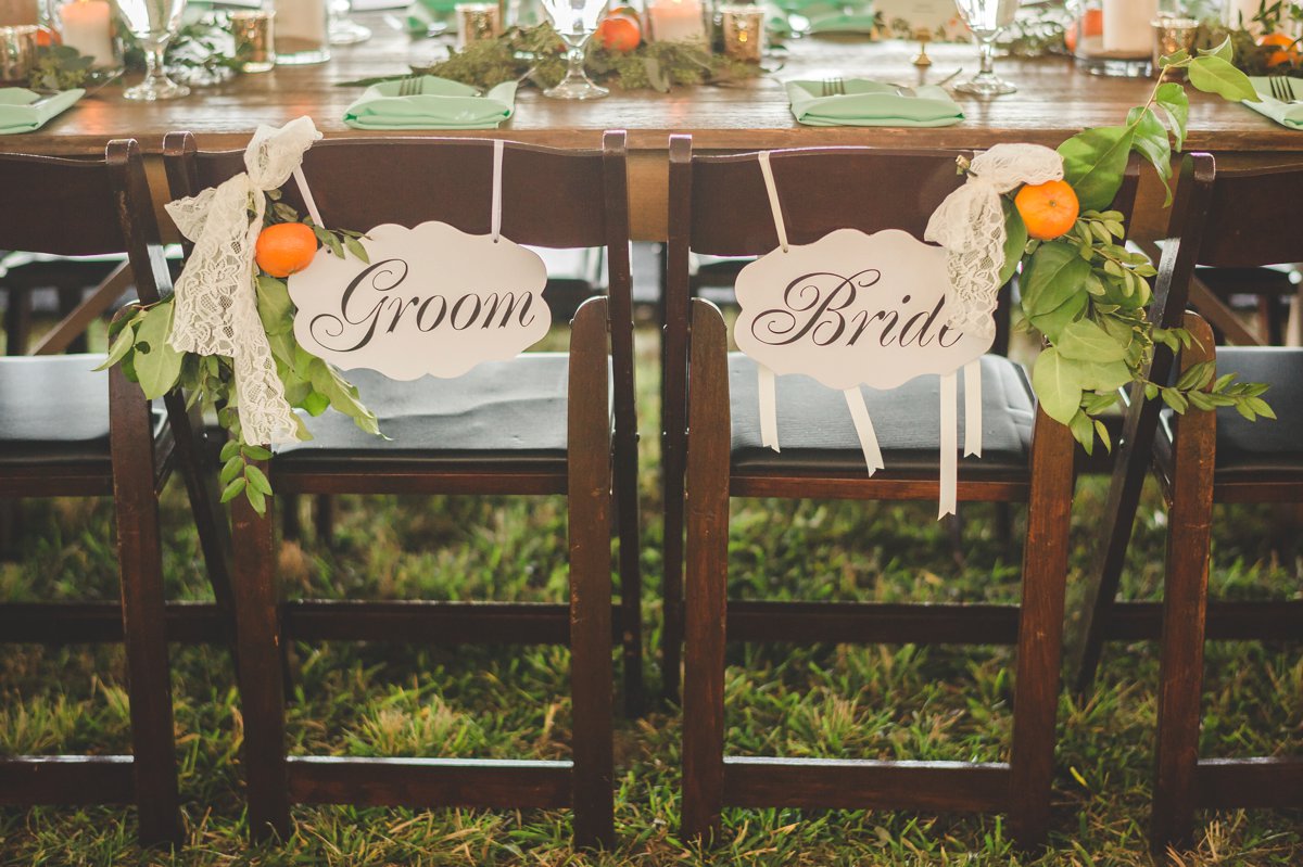 An Organic Riverside Old Florida Wedding via TheELD.com