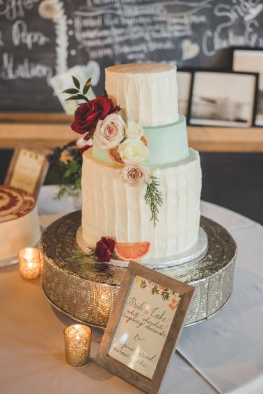 An Organic Riverside Old Florida Wedding via TheELD.com