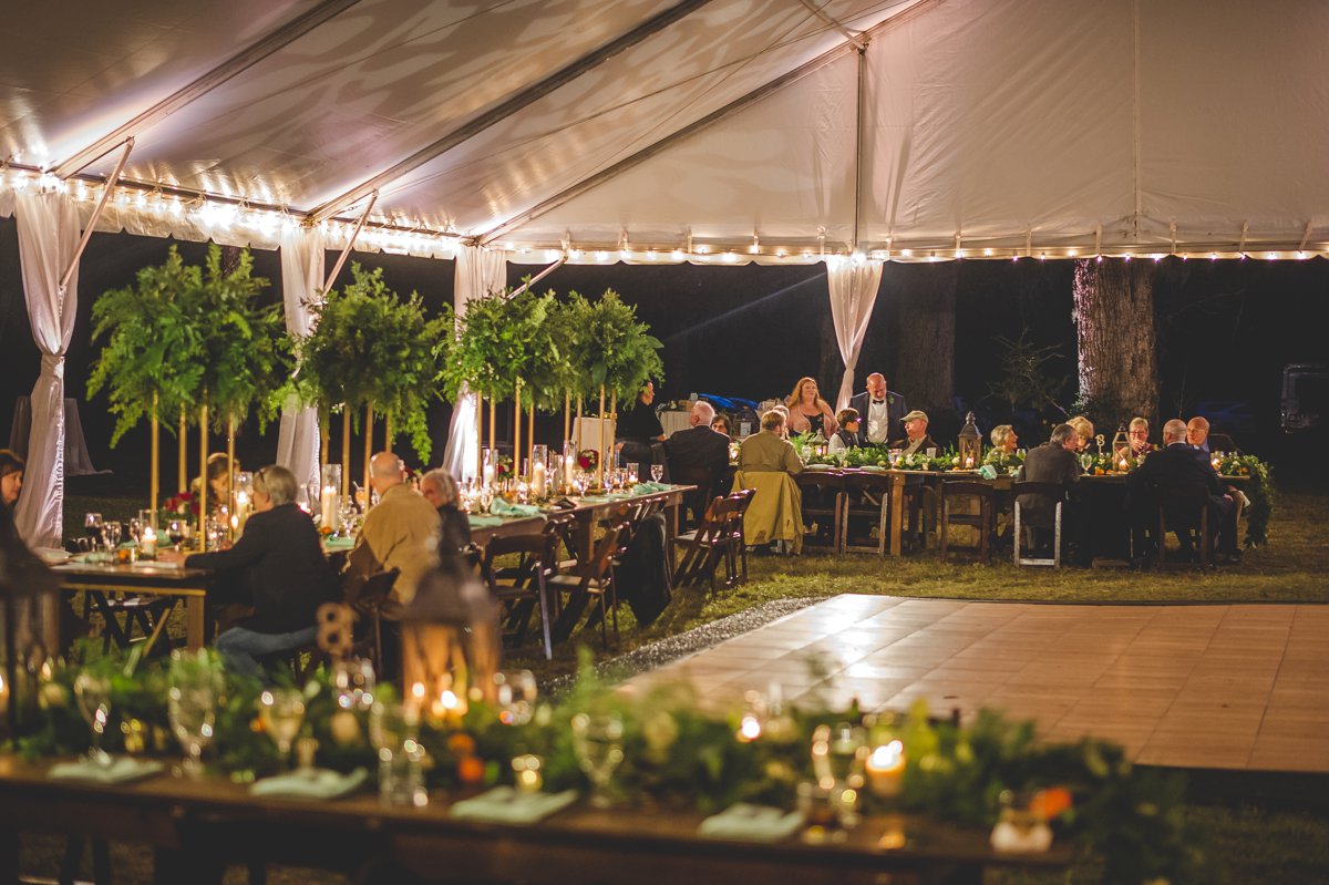 An Organic Riverside Old Florida Wedding via TheELD.com