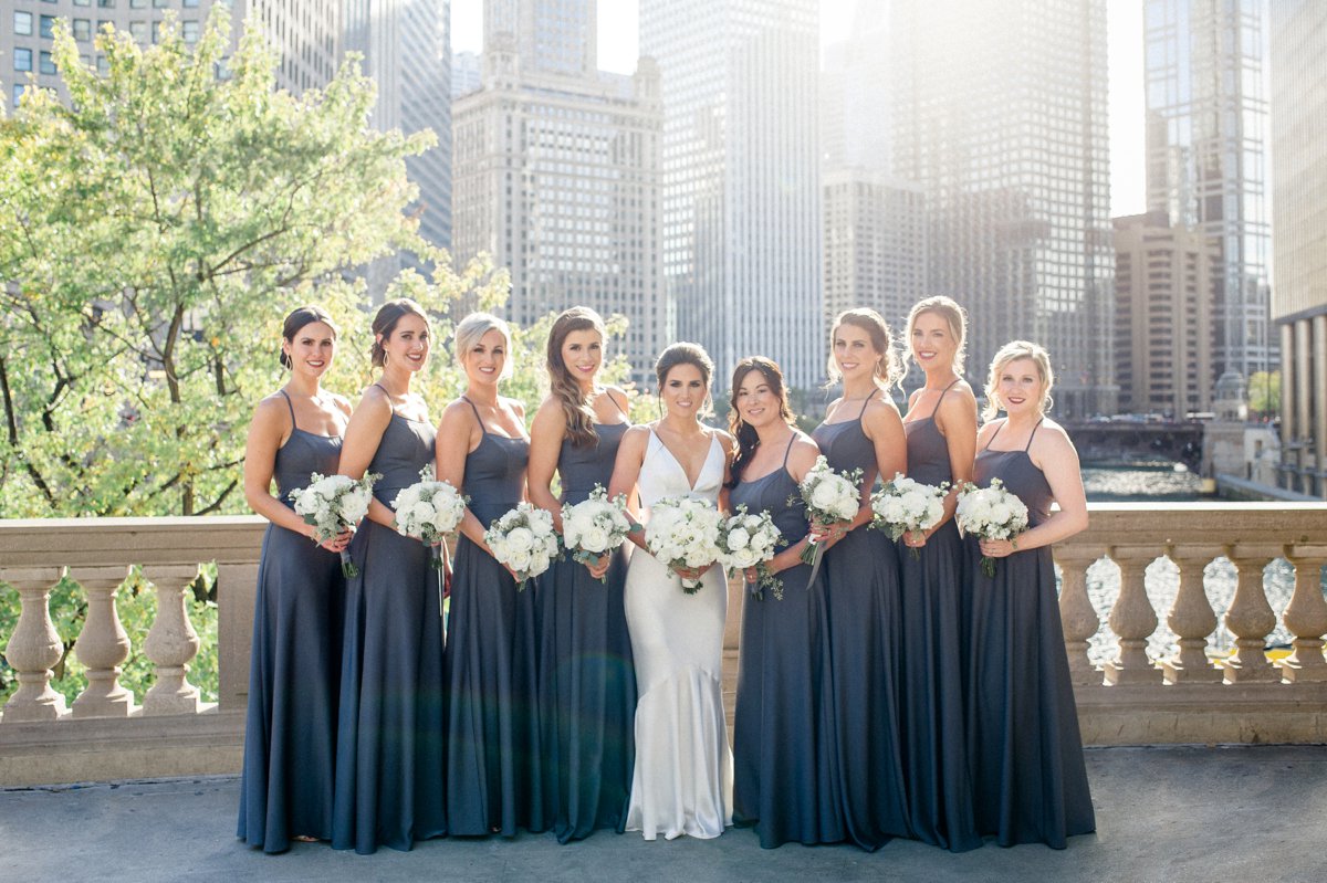 A Modern & Chic White Chicago Wedding via TheELD.com
