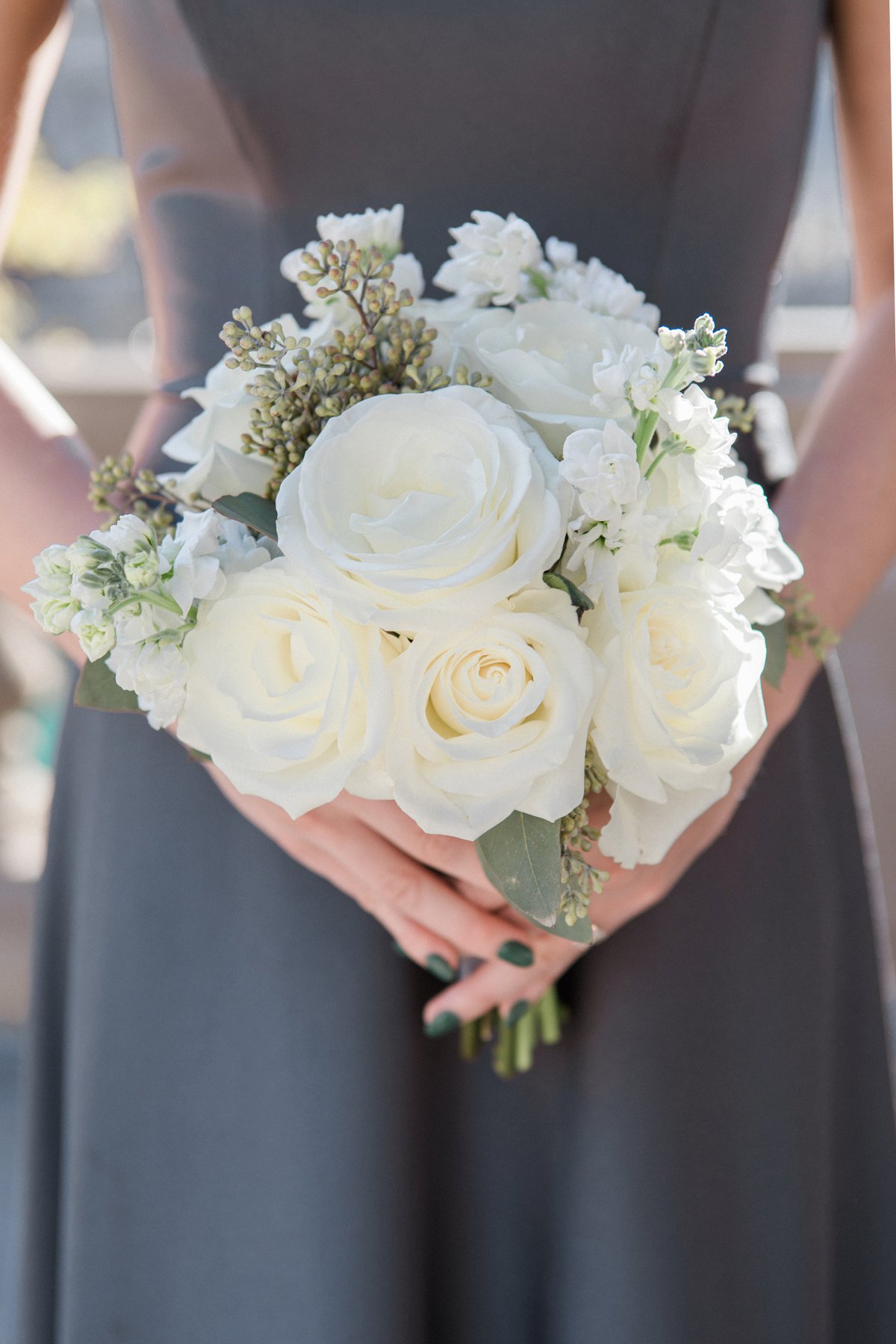 A Modern & Chic White Chicago Wedding via TheELD.com