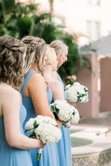 A Classic St. Petersburg Wedding with 1920s Style via TheELD.com