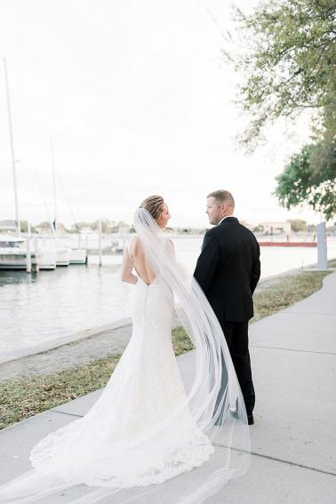 A Classic St. Petersburg Wedding with 1920s Style via TheELD.com