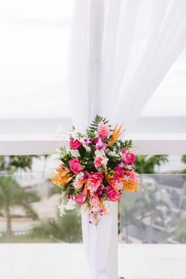 A Colorful Jamaica Destination Wedding via TheELD.com