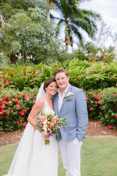 A Colorful Jamaica Destination Wedding via TheELD.com