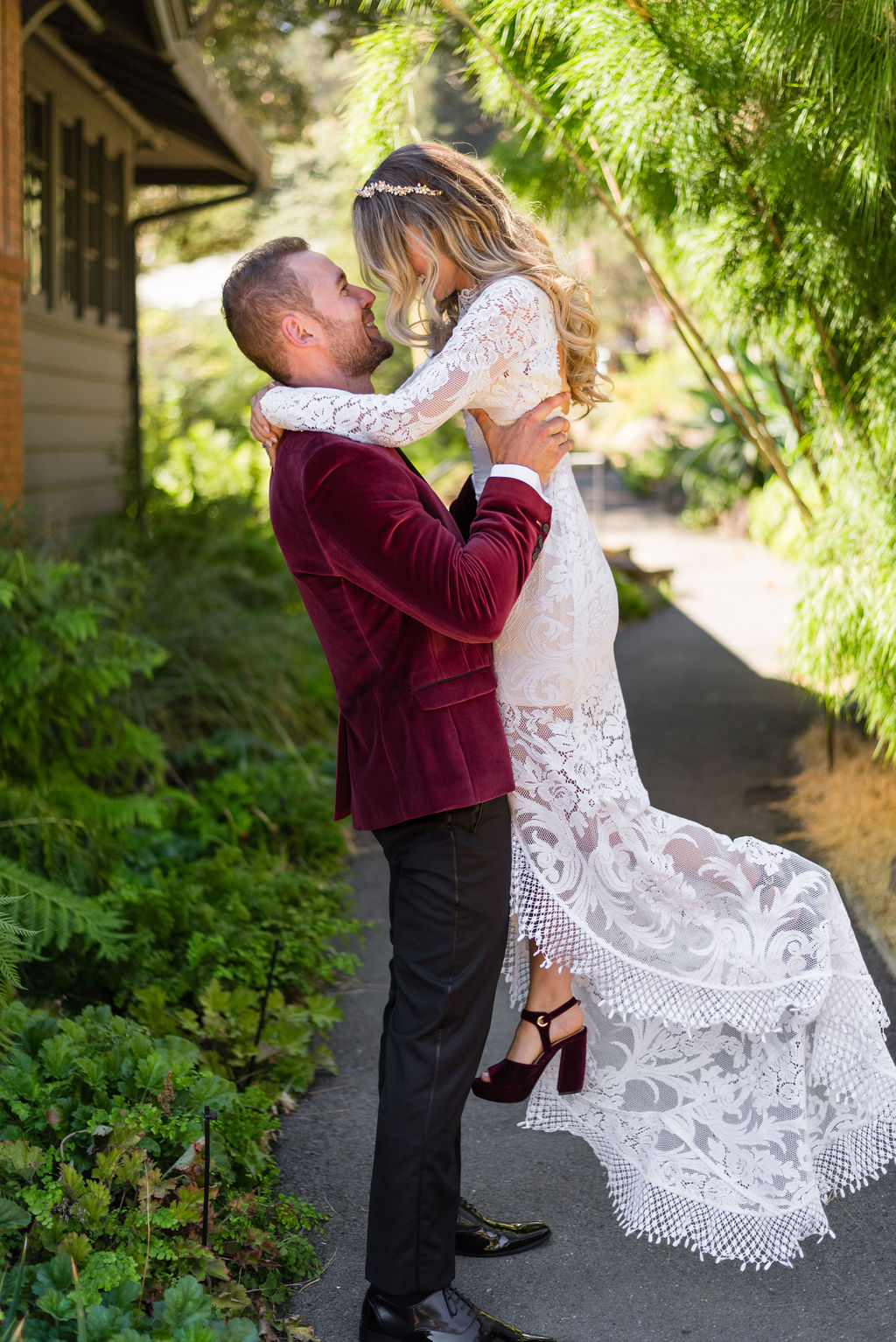 An Intimate Boho Botanical Garden Wedding via TheELD.com