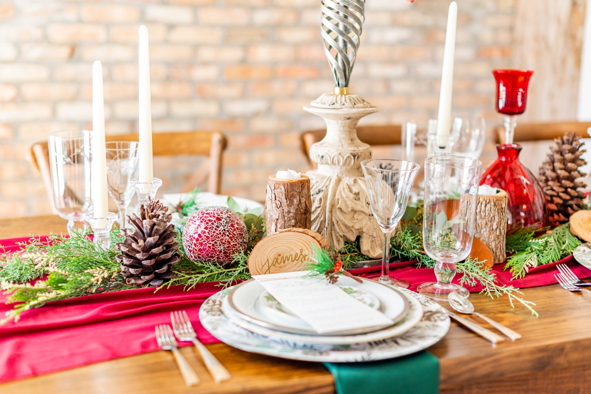 Festive Holiday Inspired Wedding Ideas via TheELD.com