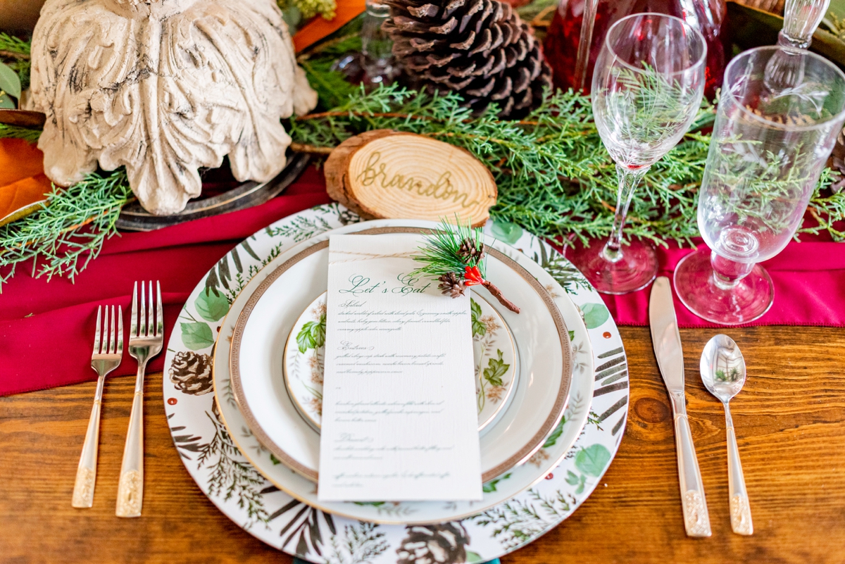 Festive Holiday Inspired Wedding Ideas via TheELD.com