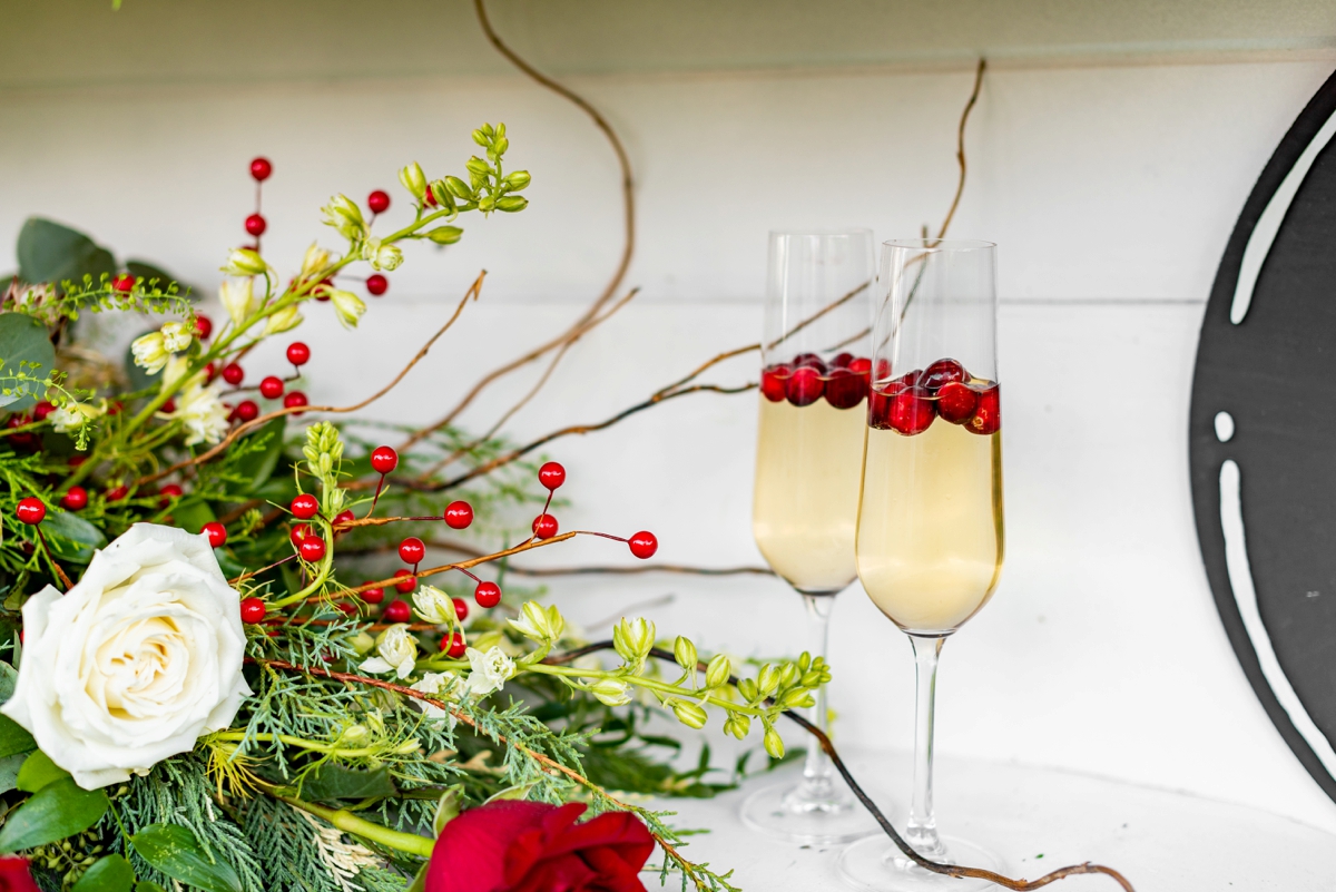 Festive Holiday Inspired Wedding Ideas via TheELD.com